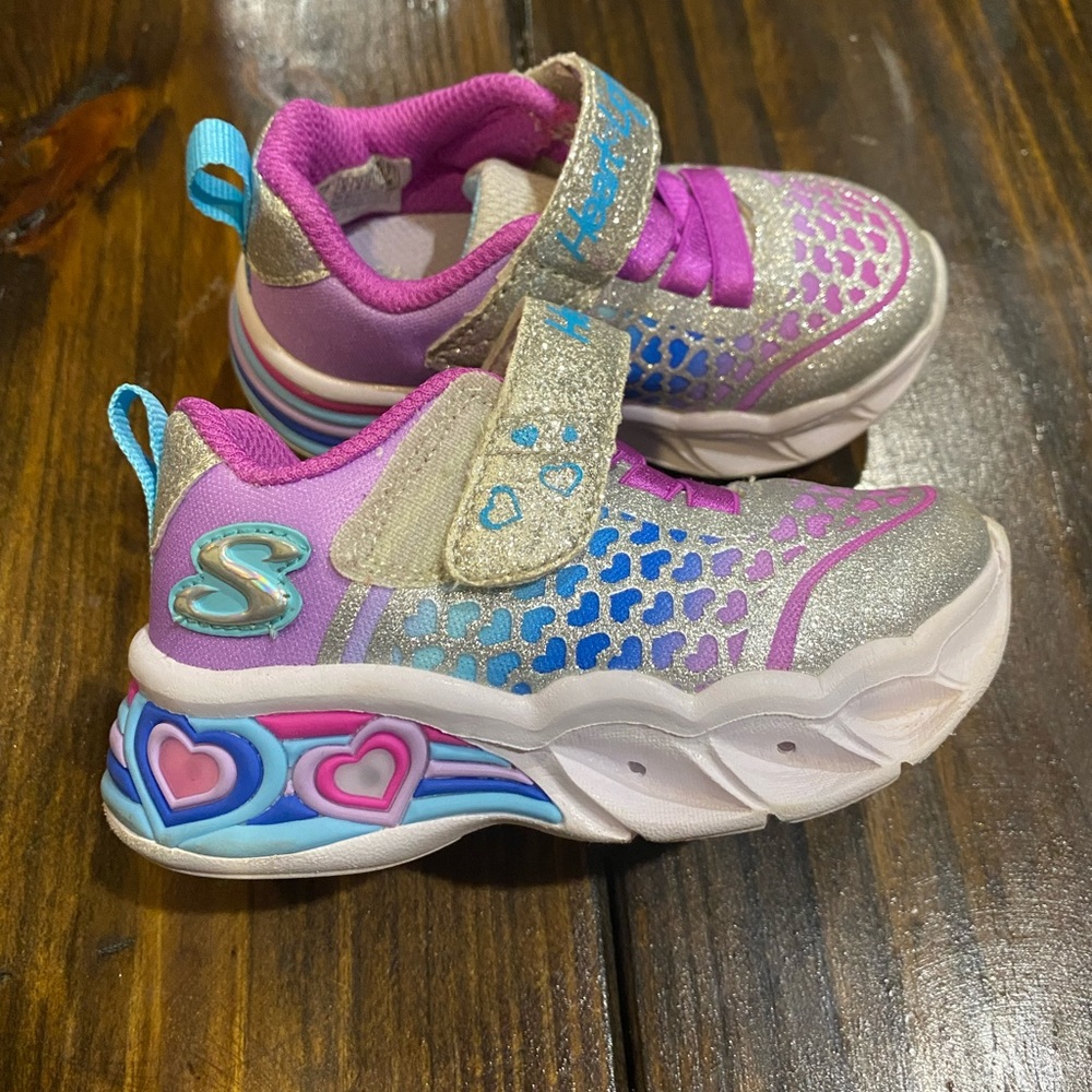 Sketchers Heart Lights Light Up Shoes size 5